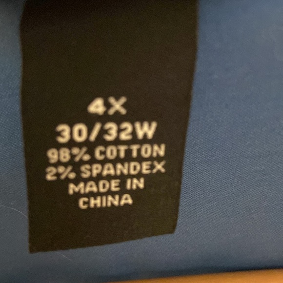 4X Catherines Cotton Jacket with Statement Collar, Front Zip, and Pockets - Picture 13 of 13